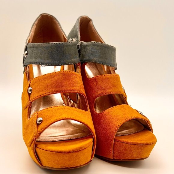 Charlotte Russe heels - Picture 3 of 5